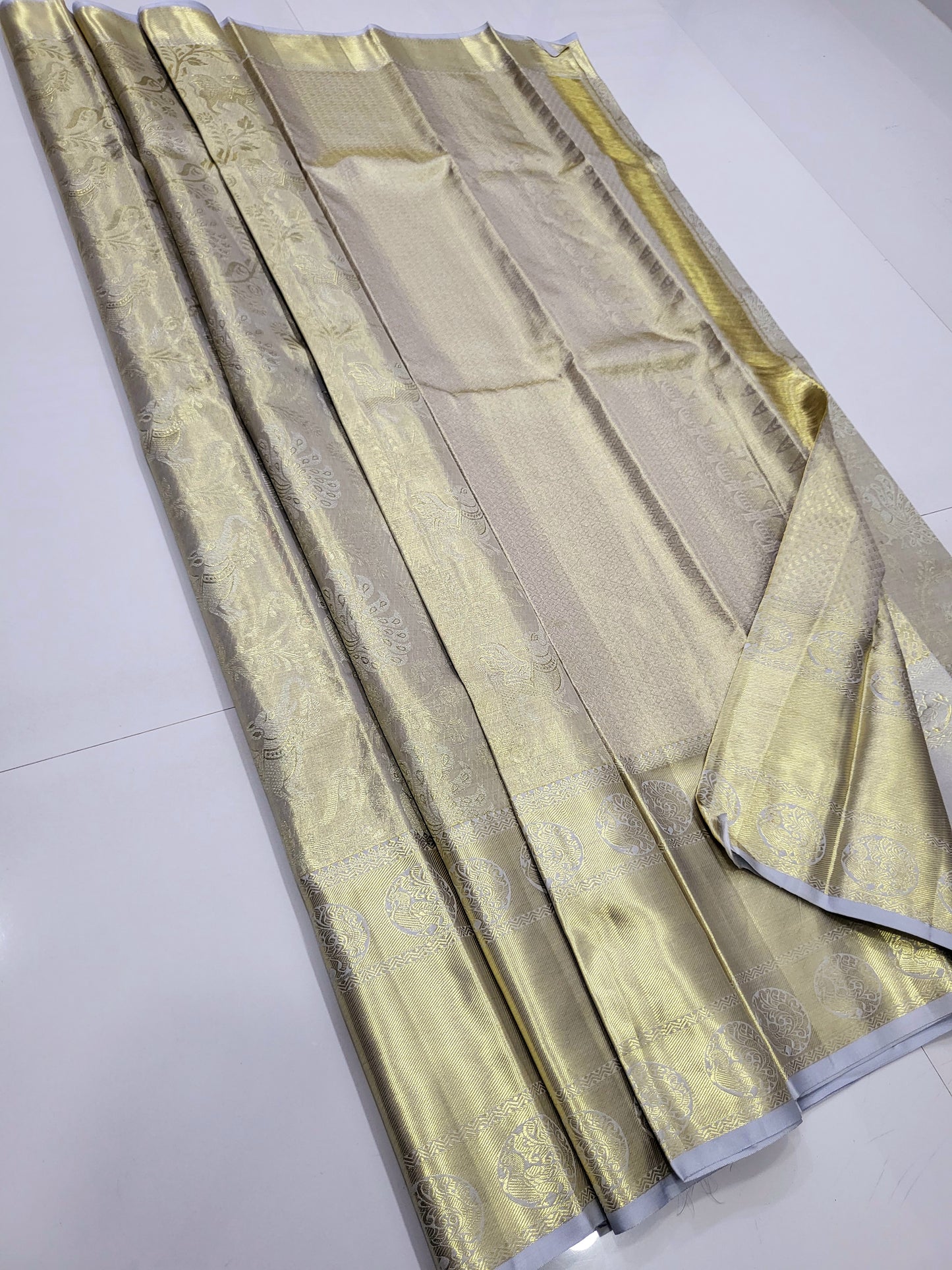 Exclusive Pure 2D Silk Sarees 085