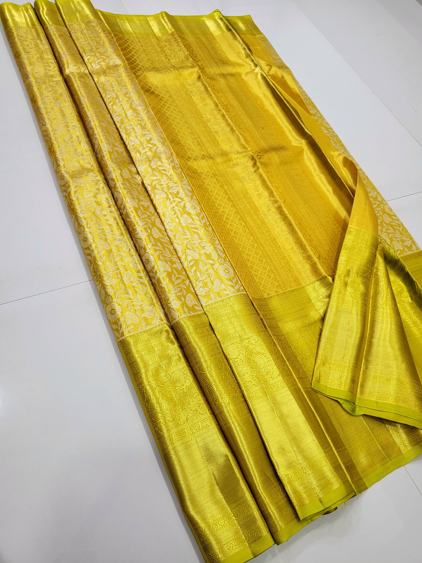 Exclusive Pure 2D Silk Sarees 088