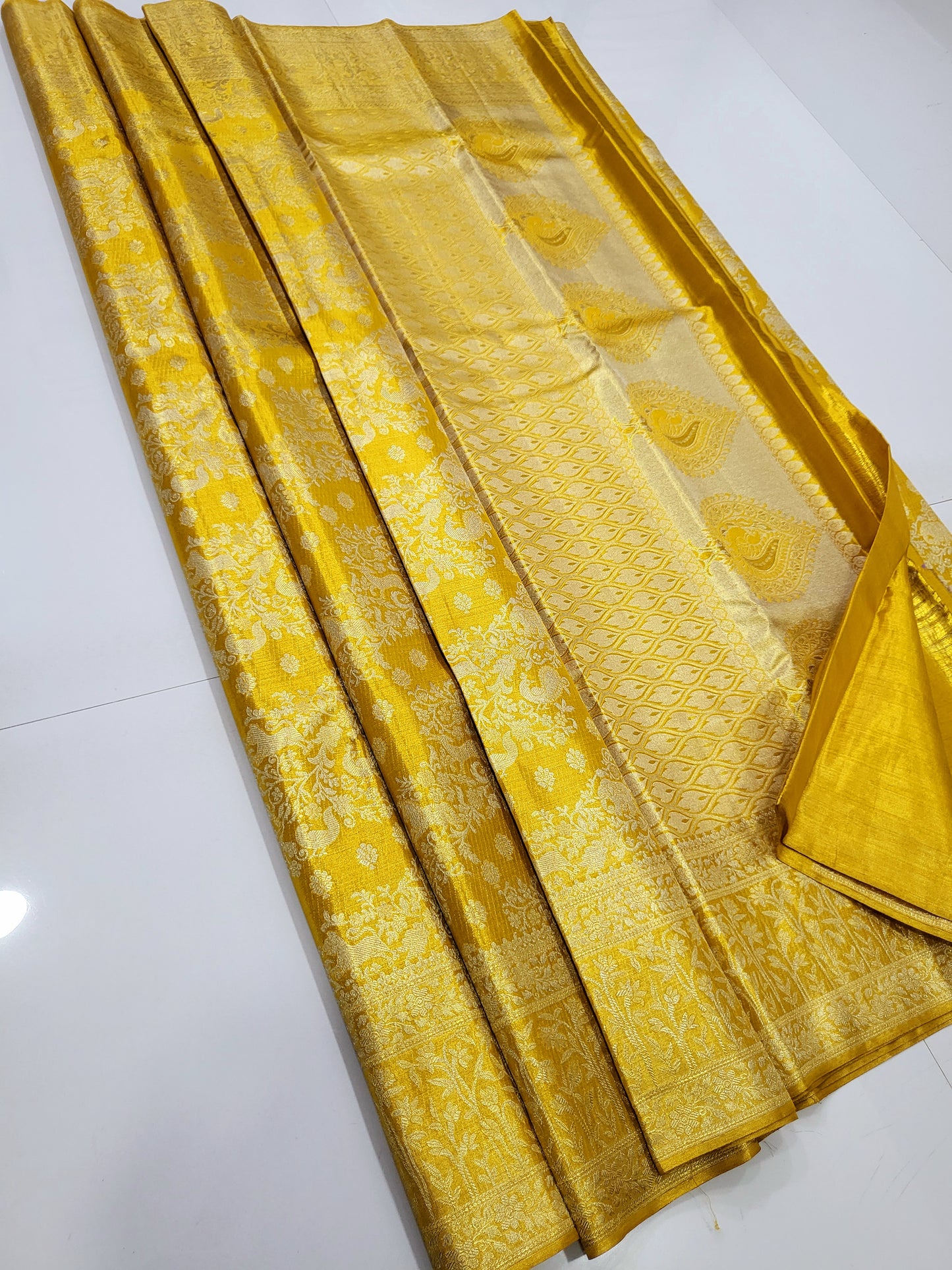 Exclusive Pure 2D Silk Sarees 090