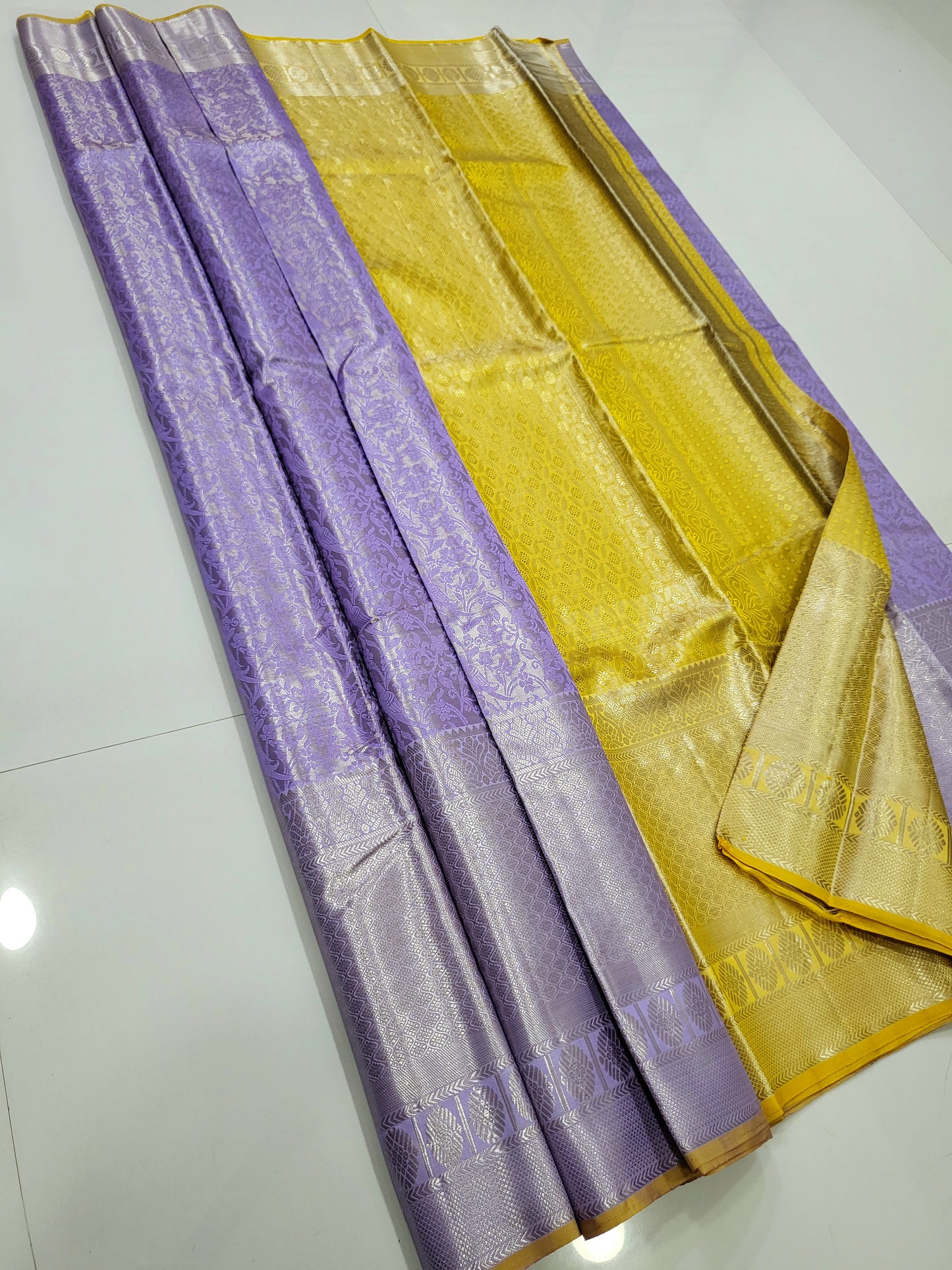 Exclusive Pure 2D Silk Sarees 091