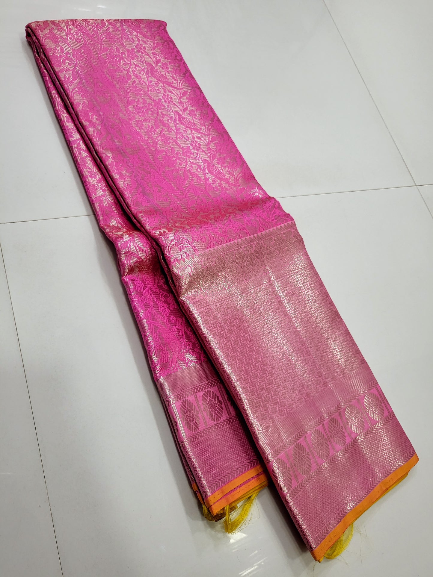 Exclusive Pure 2D Silk Sarees 095