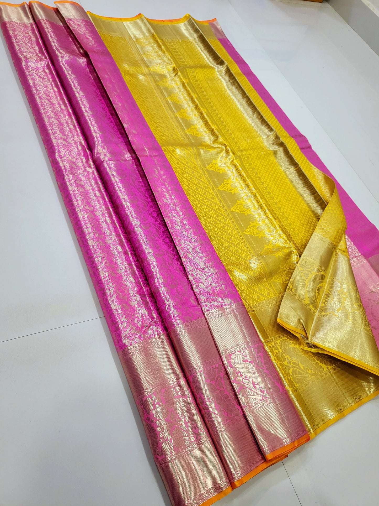 Exclusive Pure 2D Silk Sarees 109