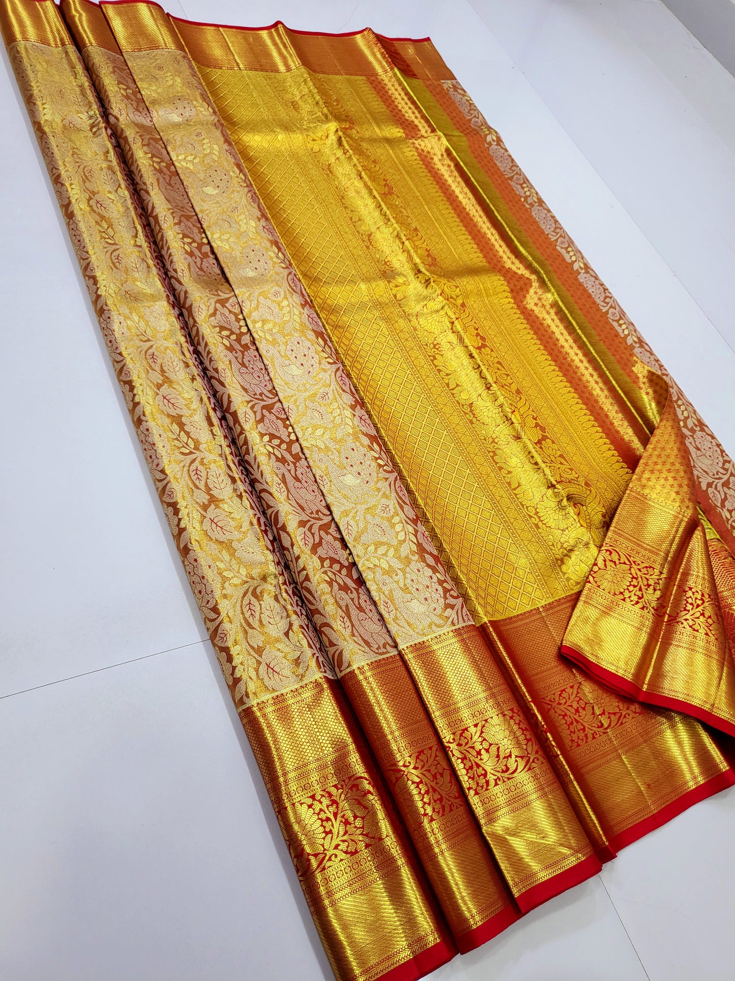 Exclusive Pure 2D Silk Sarees 115