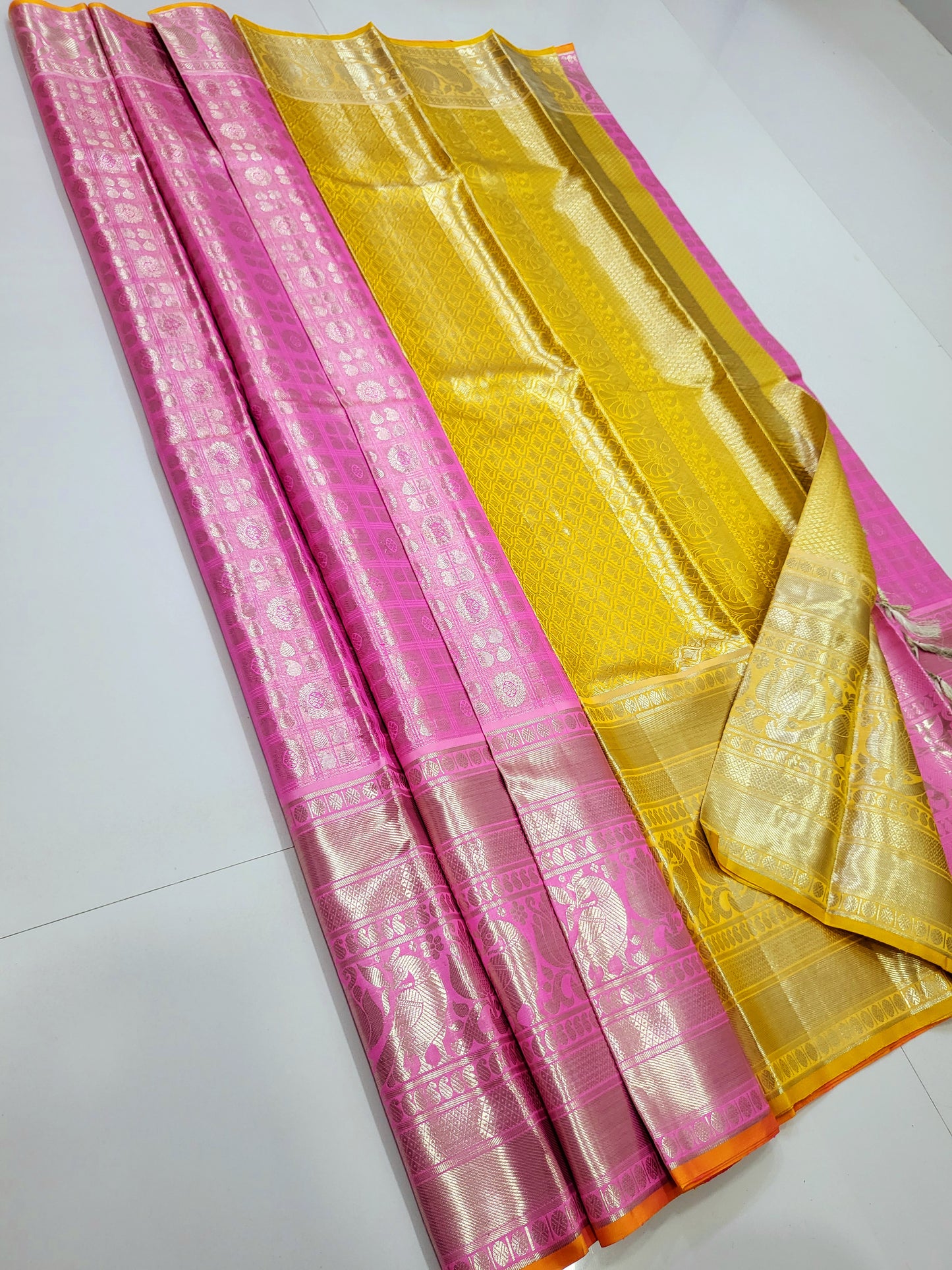 Exclusive Pure 2D Silk Sarees 123