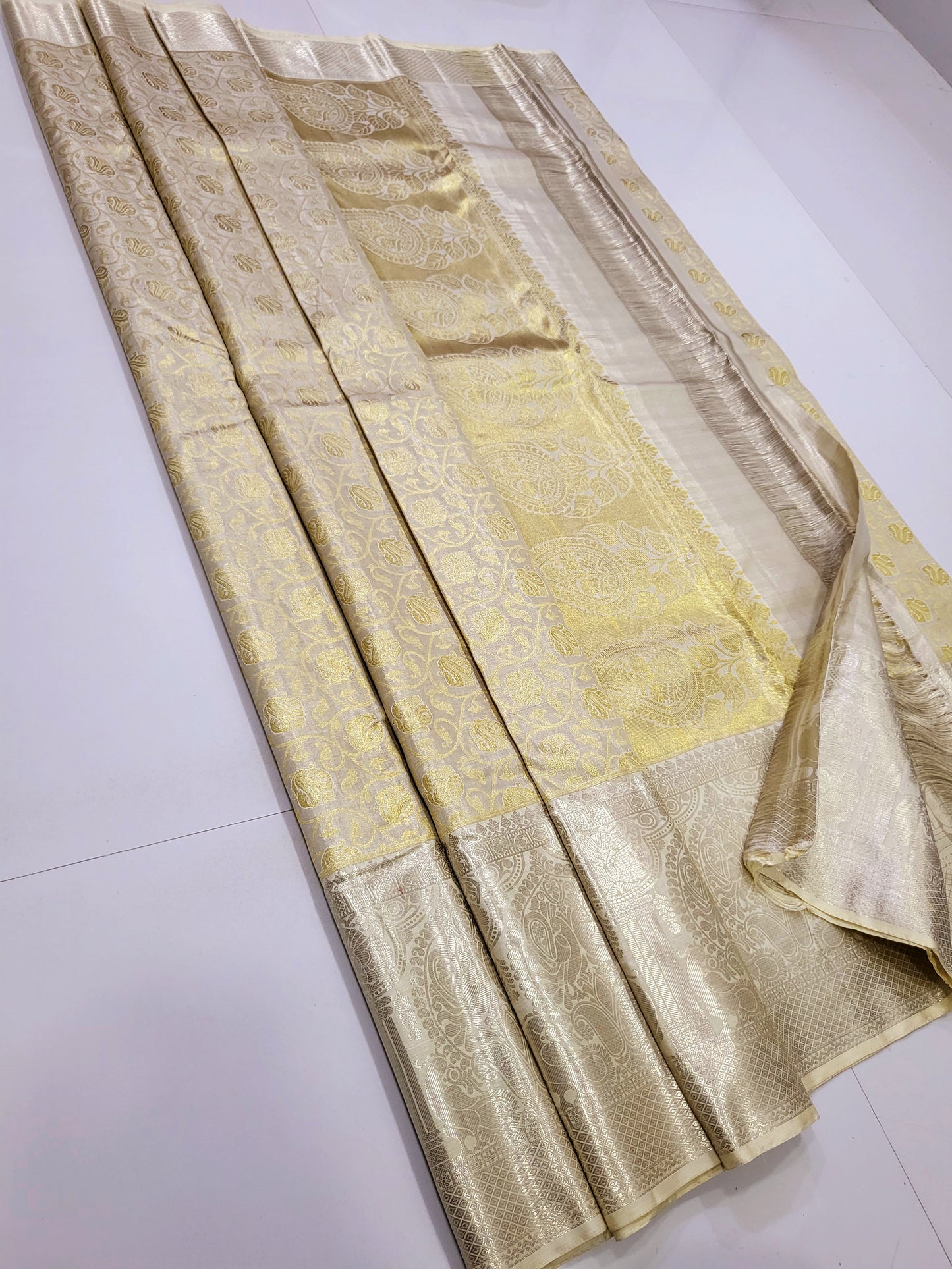 Exclusive Pure 2D Silk Sarees 124