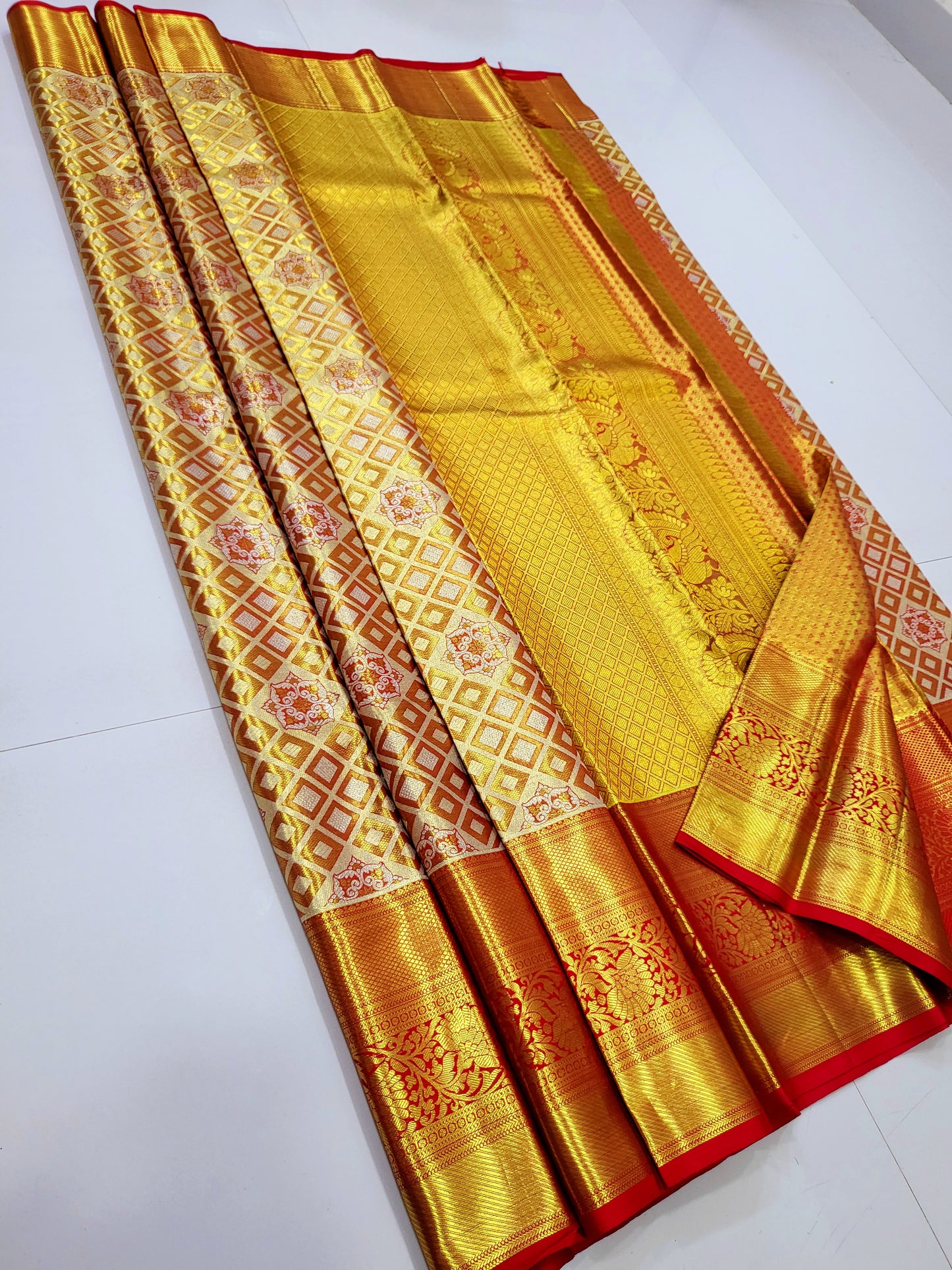 Exclusive Pure 2D Silk Sarees 134