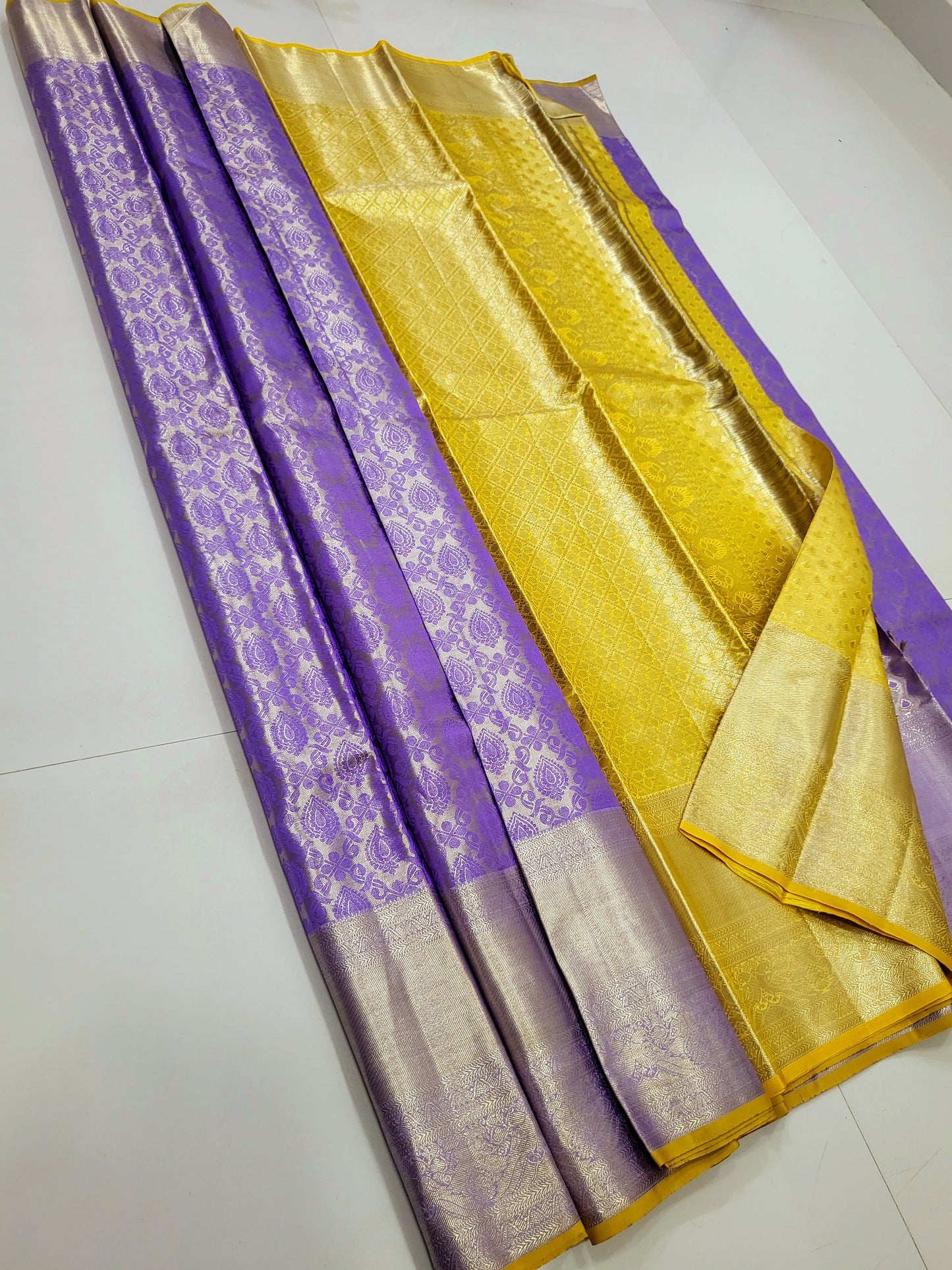 Exclusive Pure 2D Silk Sarees 143